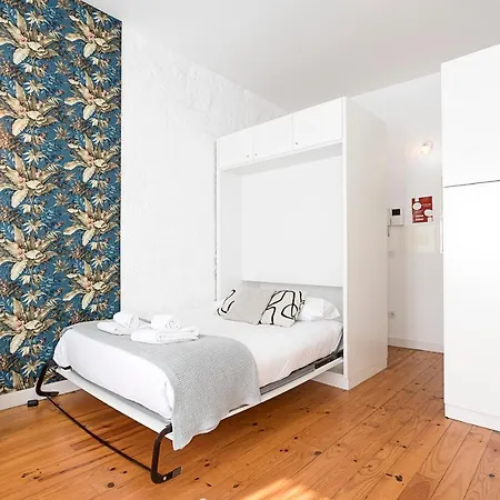 Lovelystay - Cativo Studio Downtown By Metro Station Apartment